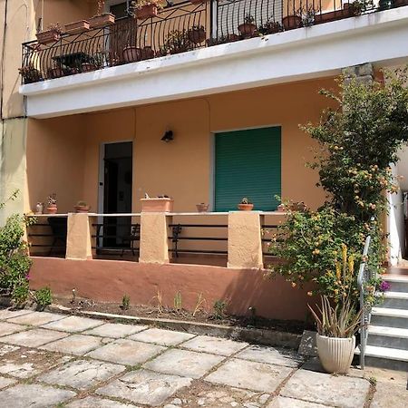 Casa Indipendente Zona Centrale La Maddalena  Dış mekan fotoğraf