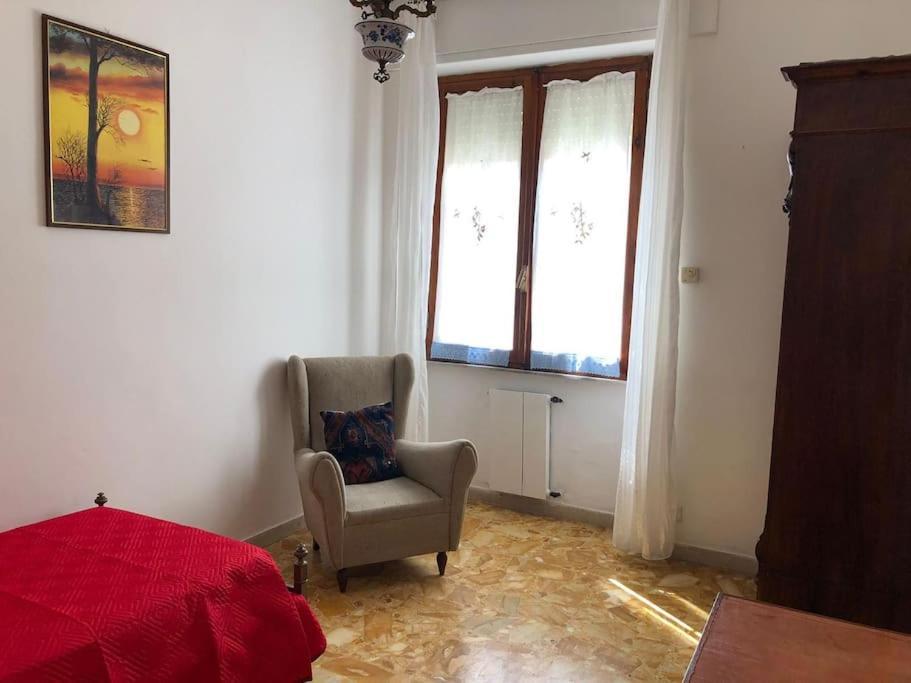 Casa Indipendente Zona Centrale La Maddalena  Dış mekan fotoğraf