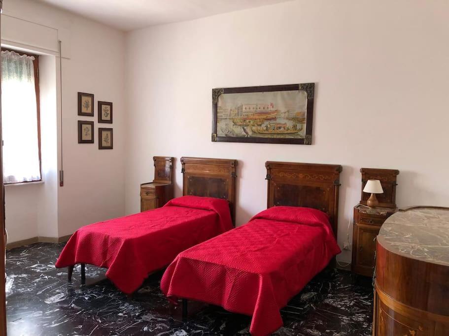 Casa Indipendente Zona Centrale La Maddalena  Dış mekan fotoğraf